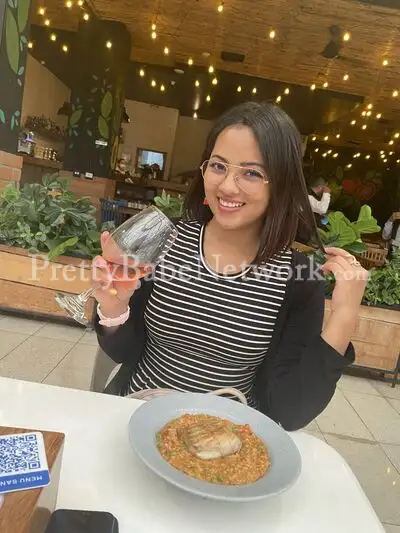 Indian Call Girl in Bristol Hotel, Gurgaon, Kajal Offers Satisfactory Escort Services Indian Call Girl in Bristol Hotel, Gurgaon, Kajal Offers Satisfactory Escort Services